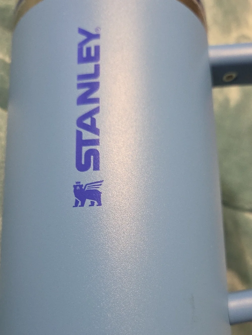 Stanley Blue Quencher Tumbler with Handle - Picture 2 of 10